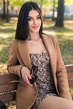 Ukrainian mail order bride Emilia from Uzhhorod with black hair and brown eye color - image 6