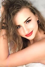 Ukrainian mail order bride Nataliya from Kyiv with light brown hair and brown eye color - image 8