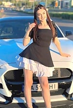 Ukrainian mail order bride Alona from Kryvyi Rih with auburn hair and blue eye color - image 7