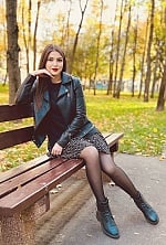 Ukrainian mail order bride Alina from Poltava with brunette hair and brown eye color - image 4