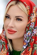 Ukrainian mail order bride Nataliya from Kiev with blonde hair and green eye color - image 2