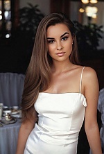 Ukrainian mail order bride Vita from Kyiv with light brown hair and brown eye color - image 18