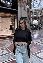 Ukrainian mail order bride Vita from Kyiv with light brown hair and brown eye color - image 21