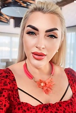 Ukrainian mail order bride Karolina from Zaporozhye with blonde hair and green eye color - image 2