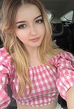 Ukrainian mail order bride Daniila from Lviv with light brown hair and brown eye color - image 5