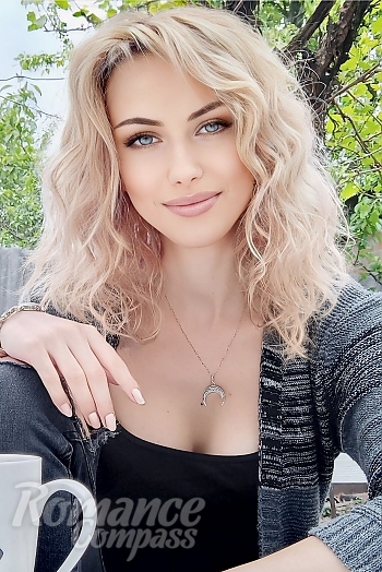 Ukrainian mail order bride Margarita from Warsaw with blonde hair and grey eye color - image 1