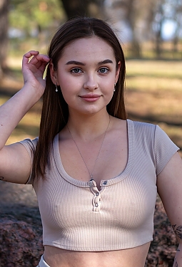 Diana, 23 y.o. from Kiev, Ukraine