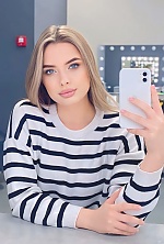 Ukrainian mail order bride Nadezhda from Dnipro with light brown hair and grey eye color - image 6