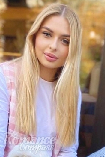 Ukrainian mail order bride Anna from Cherkasy with blonde hair and blue eye color - image 1