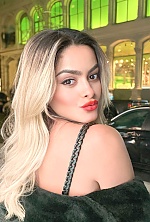 Ukrainian mail order bride Natalia from New York with light brown hair and brown eye color - image 10