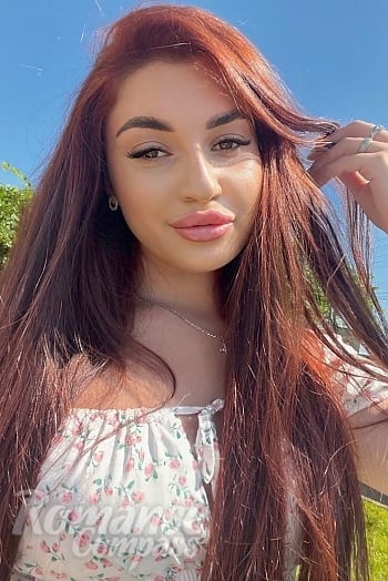 Ukrainian mail order bride Anastasiya from Odesa with brunette hair and brown eye color - image 1