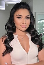 Ukrainian mail order bride Anastasiya from Odesa with brunette hair and brown eye color - image 9