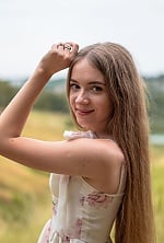 Ukrainian mail order bride Sofia from Odessa with light brown hair and green eye color - image 9