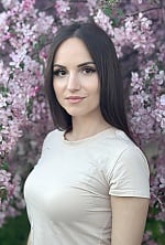 Ukrainian mail order bride Inna from Kiev with brunette hair and brown eye color - image 10