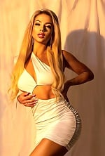 Ukrainian mail order bride Aleksandra from Warsaw with blonde hair and brown eye color - image 3