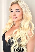 Ukrainian mail order bride Aleksandra from Warsaw with blonde hair and brown eye color - image 7