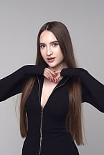 Ukrainian mail order bride Anhelina from Odesa with brunette hair and grey eye color - image 8