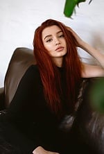 Ukrainian mail order bride Vladyslava from Kryvyi Rih with red hair and brown eye color - image 2