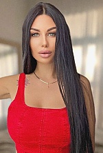 Ukrainian mail order bride Victoria from Kherson with black hair and green eye color - image 4