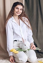 Ukrainian mail order bride Vladislava from Lviv with brunette hair and brown eye color - image 2