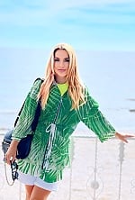 Ukrainian mail order bride Anastasia from Wroclaw with blonde hair and green eye color - image 2