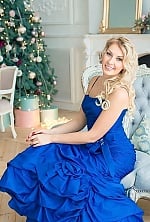 Ukrainian mail order bride Anna from Frankfurt with blonde hair and grey eye color - image 5