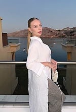 Ukrainian mail order bride Elizaveta from Wroclaw with blonde hair and green eye color - image 8