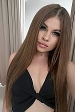 Ukrainian mail order bride Alina from Zhytomyr with light brown hair and brown eye color - image 3