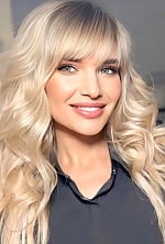 Ukrainian mail order bride Svetlana from Kyiv with blonde hair and green eye color - image 6