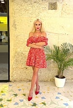 Ukrainian mail order bride Evgenia from Kyiv with blonde hair and green eye color - image 5