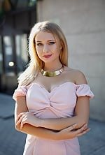 Ukrainian mail order bride Alena from Zaporizhzhya with blonde hair and blue eye color - image 2