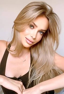 Hrystyna, 28 y.o. from Kyiv, Ukraine