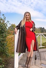 Ukrainian mail order bride Irina from Kyiv with blonde hair and green eye color - image 6