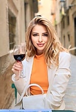 Ukrainian mail order bride Margarita from Kyiv with blonde hair and grey eye color - image 6