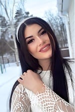 Ukrainian mail order bride Olga from Cherkasy with black hair and brown eye color - image 4