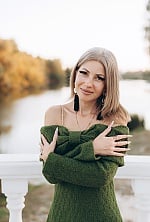 Ukrainian mail order bride Yana from Poltava with blonde hair and grey eye color - image 3