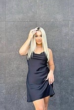 Ukrainian mail order bride Nicoletta from Madrid with blonde hair and green eye color - image 10