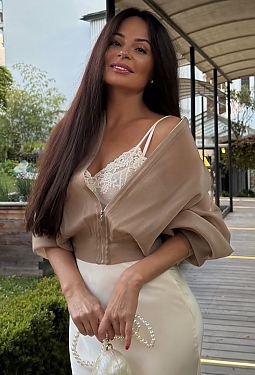 Marina, 46 y.o. from Vienna, Austria