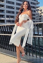 Ukrainian mail order bride Marina from Vienna with brunette hair and grey eye color - image 9