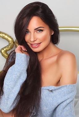 Marina, 47 y.o. from Vienna, Austria