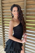 Ukrainian mail order bride Marina from Vienna with brunette hair and grey eye color - image 6