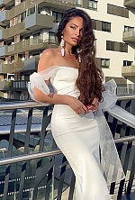Ukrainian mail order bride Marina from Vienna with brunette hair and grey eye color - image 14