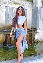 Ukrainian mail order bride Marina from Vienna with brunette hair and grey eye color - image 7