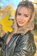 Ukrainian mail order bride Nadezhda from Riyadh with blonde hair and brown eye color - image 12