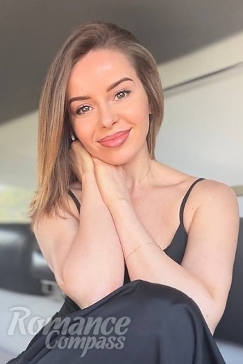 Ukrainian mail order bride Nadezhda from Riyadh with blonde hair and brown eye color - image 1