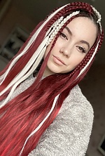 Ukrainian mail order bride Anastasia from Odesa with red hair and brown eye color - image 5