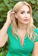 Ukrainian mail order bride Viktoria from Los Angeles with blonde hair and green eye color - image 20