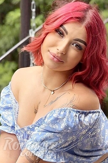 Ukrainian mail order bride Katerina from Kremenchug with light brown hair and brown eye color - image 1