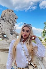 Ukrainian mail order bride Alina from Tampa with blonde hair and brown eye color - image 5