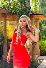 Ukrainian mail order bride Alina from Tampa with blonde hair and brown eye color - image 6